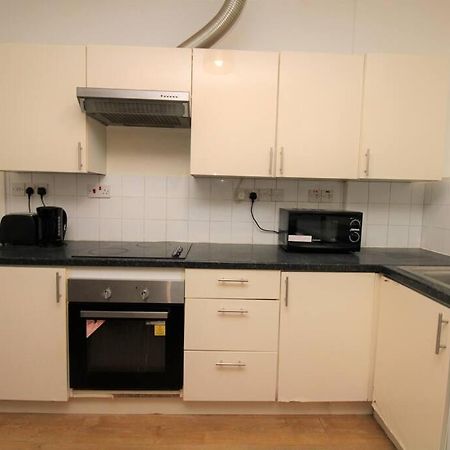 Ideal 2 Bed Flat Close To City Leilighet London Eksteriør bilde