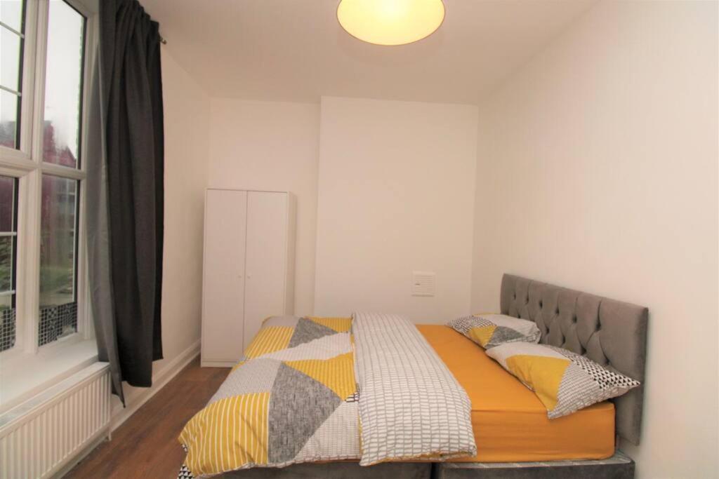 Ideal 2 Bed Flat Close To City Leilighet London Eksteriør bilde
